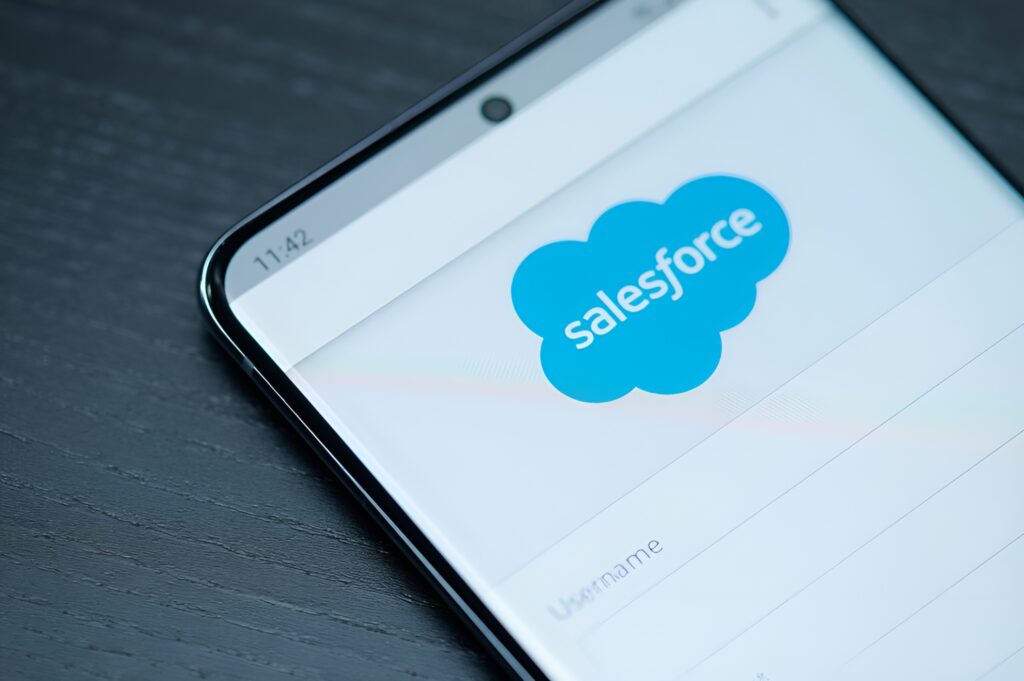 Stotine Salesforce korisnika pogođene kampanjom krađe podataka-Kiber.ba