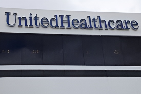 Američki senatori pritisli UnitedHealth zbog otplate kredita nakon sajber napada-Kiber.ba